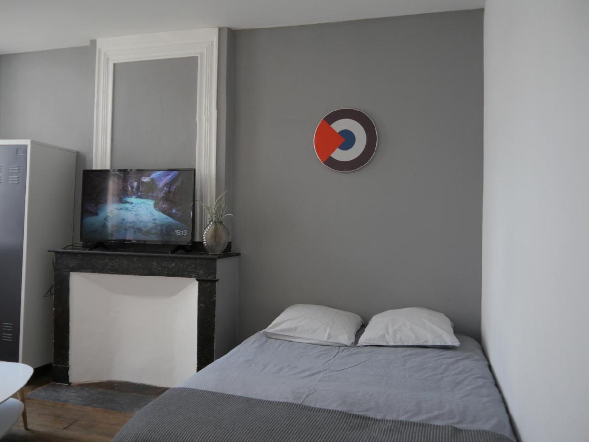 Appartement Hypercentre Tarbes - 2 Grandes Chambres Екстериор снимка